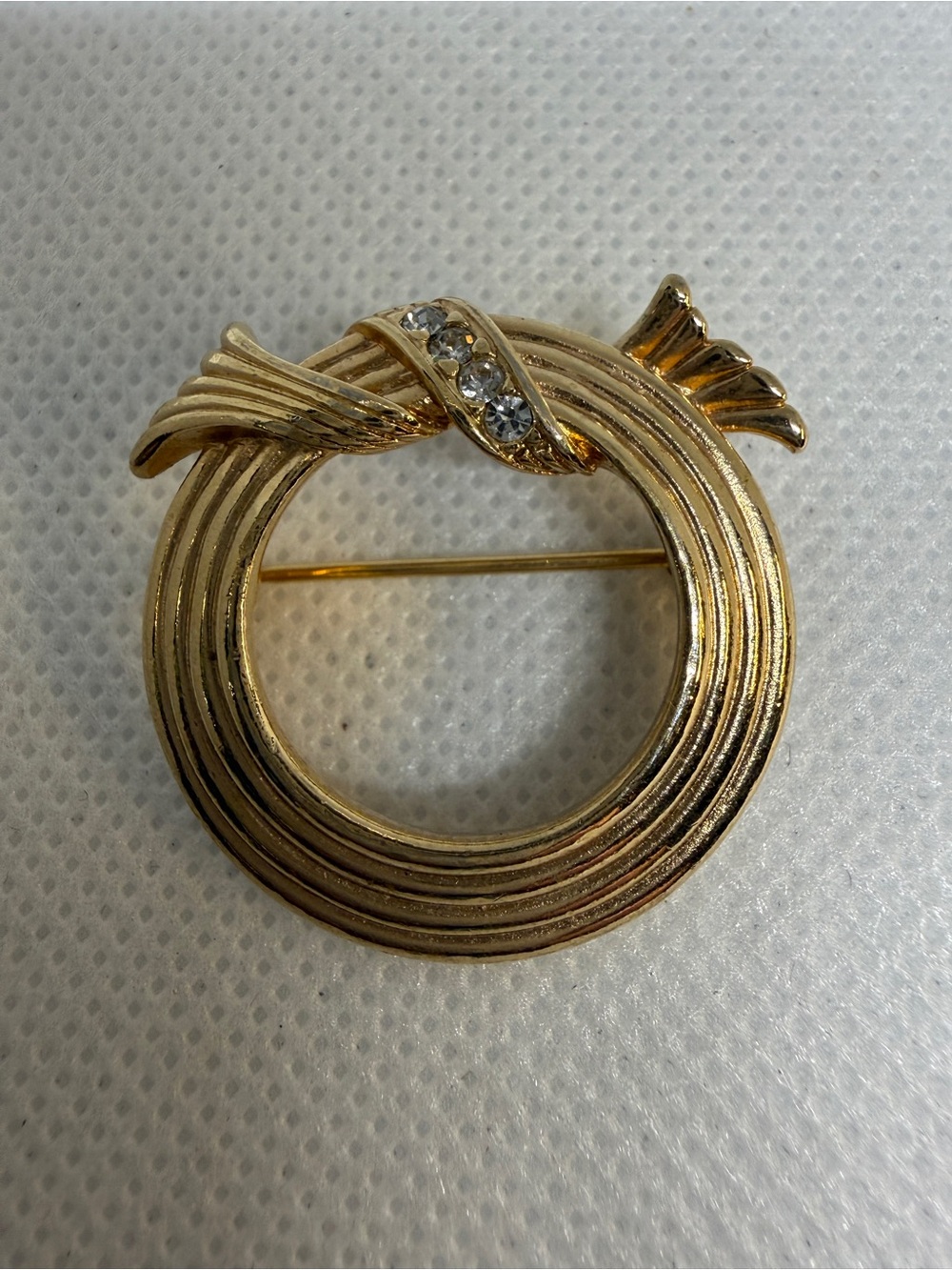 Avon Brooches VTG Bouquet, Gold Silver Tone & Rhinestones Estate Jewelry Signed - Picture 8 of 12